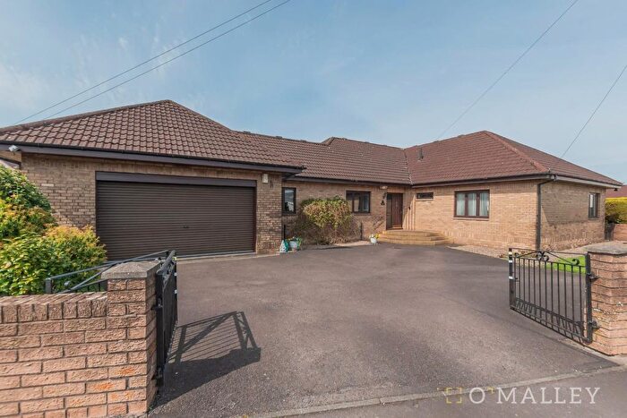 4 Bedroom Bungalow For Sale In Forth Street, Cambus, FK10