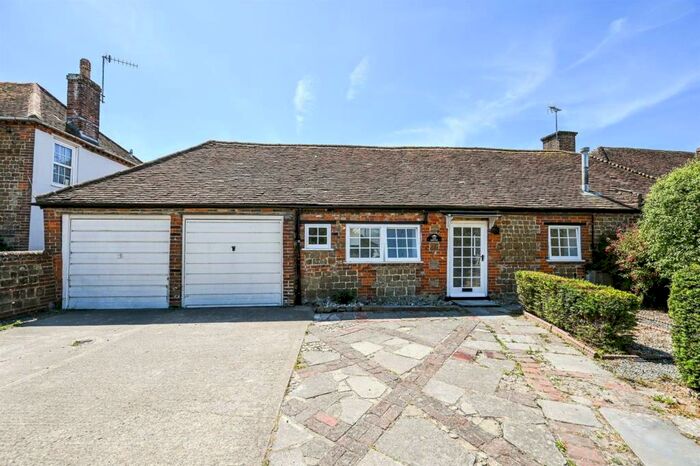 1 Bedroom Detached Bungalow To Rent In Barton Close, Nyetimber, Bognor Regis, PO21