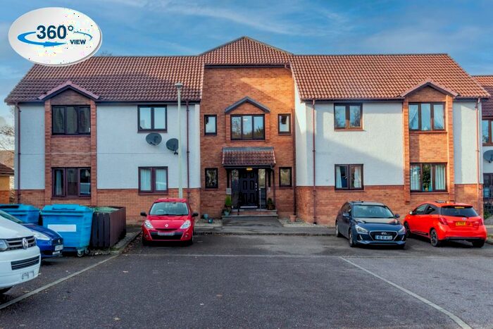 2 Bedroom Flat To Rent In Alltan Court, Culloden, Inverness, IV2
