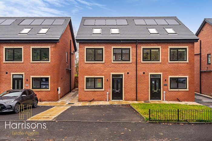 3 Bedroom Detached House To Rent In Sunnybank Terraced, Darwen ** Available Now **, BB3