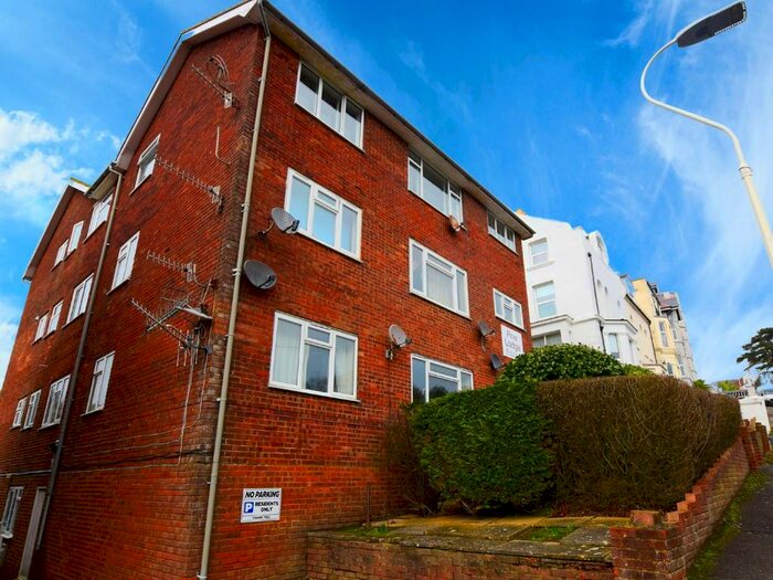 2 Bedroom Flat To Rent In Ashburnham Road, Hastings, TN35