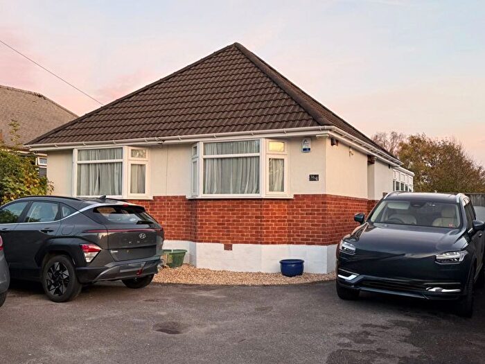 3 Bedroom Bungalow For Sale In Stanfield Road, Parkstone, Poole, BH12