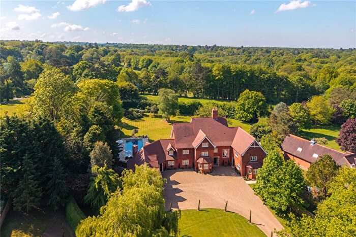 6 Bedroom Detached House To Rent In Grove Road, Seal, Sevenoaks, Kent, TN15