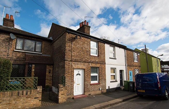 2 Bedroom Property To Rent In Bedford Street, Watford, WD24