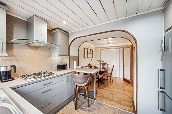 2 Bedroom Semi Detached House For Sale In Robertson Avenue, Bathgate, EH48