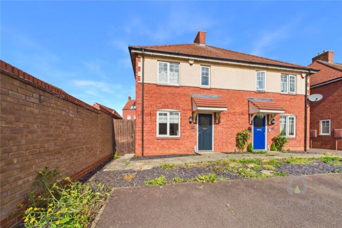 3 Bedroom Semi-Detached House For Sale In Sam Harrison Way, Duston, Northampton, Northamptonshire, NN5
