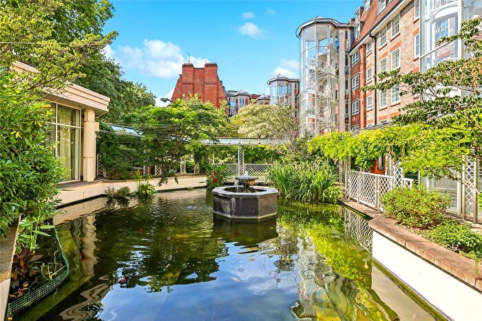 3 Bedroom Flat To Rent In Elystan Street, London, SW3