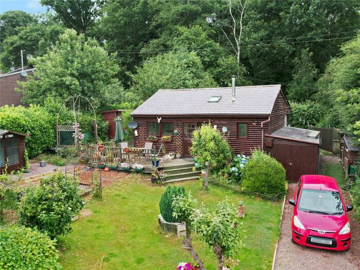 2 Bedroom Bungalow For Sale In Hawkbatch, Bewdley, Worcestershire, DY12