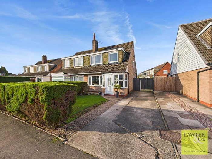3 Bedroom Semi-Detached House For Sale In Arundel Avenue, Hazel Grove, Stockport, Cheshire, SK7