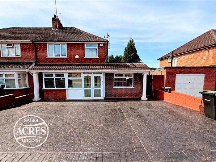3 Bedroom Semi-Detached House For Sale In Grestone Avenue, Birmingham, B20