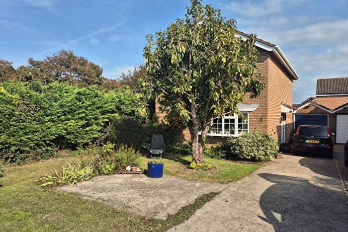 3 Bedroom Detached House For Sale In Woodington Road, Clevedon, North Somerset, BS21