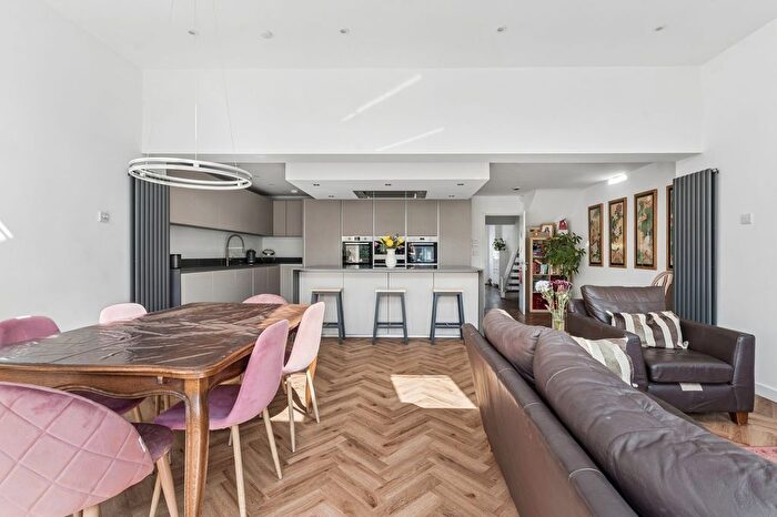 Property For Sale In Forge Drive, Farnham Common, SL2