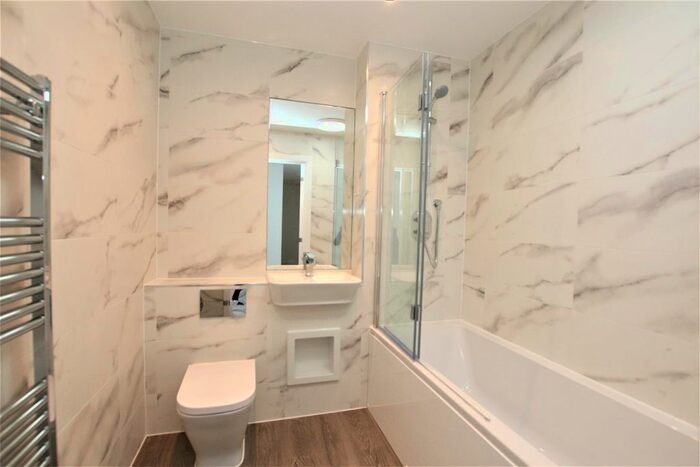 2 Bedroom Property To Rent In Ringlet Road, Sulis Down, Bath, BA2