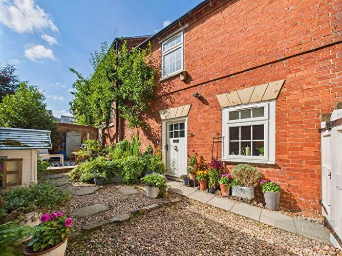 3 Bedroom Cottage For Sale In Pear Tree Cottage, Clipston, Market Harborough, LE16