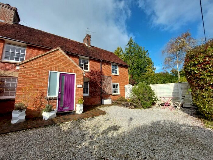 4 Bedroom Semi-Detached House To Rent In Brickhurst Lane, Laughton, BN8