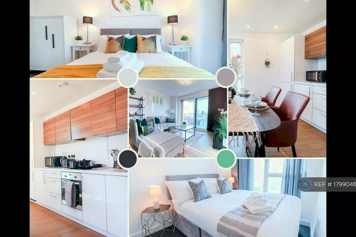 3 Bedroom Flat To Rent In Marner Point, London, E3