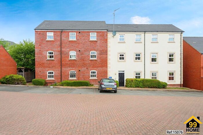 2 Bedroom Flat For Sale In Hanwell House, Holmer, Hereford, HR1