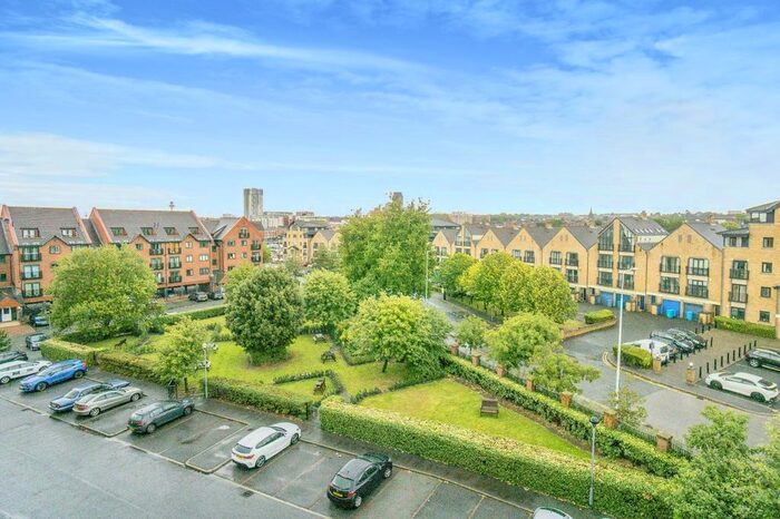 2 Bedroom Flat To Rent In South Ferry Quay, Liverpool, Merseyside, L3