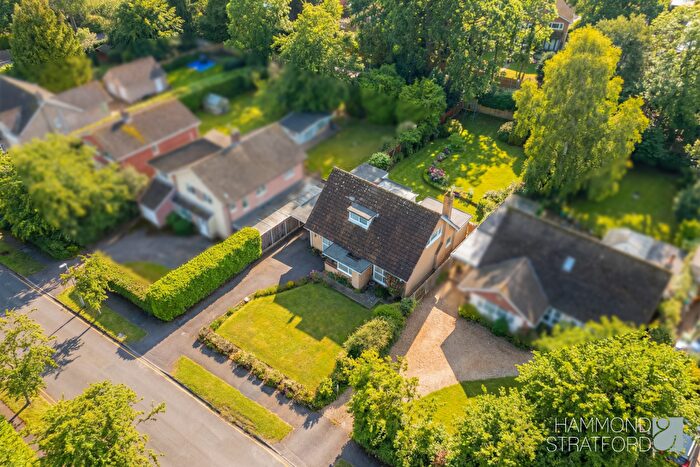 4 Bedroom Detached House For Sale In Newfound Drive, Cringleford, NR4