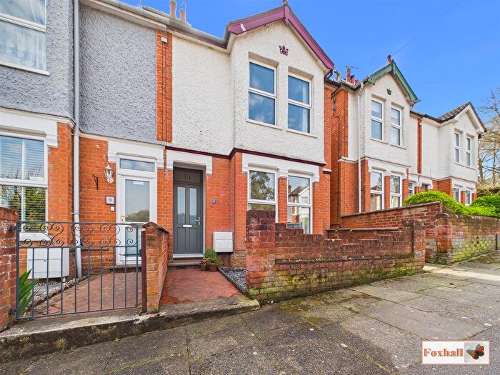 3 Bedroom Semi Detached House For Sale In Tokio Road, Ipswich, IP4