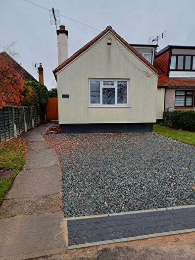 4 Bedroom Semi-Detached House To Rent In Leighfields Road, Leigh-on-Sea, SS9