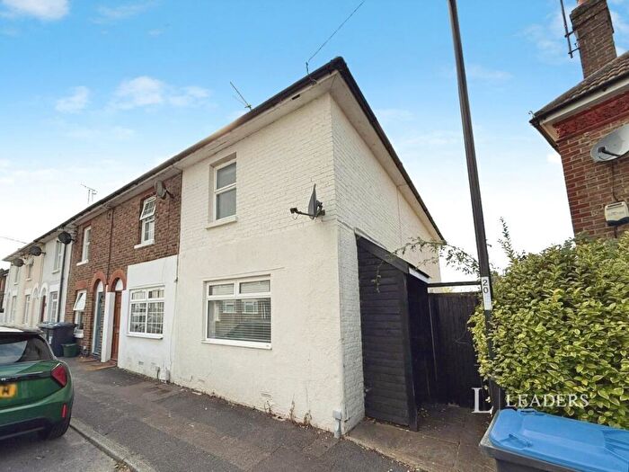 2 Bedroom Terraced House To Rent In Fairfield Road, Burgess Hill, RH15