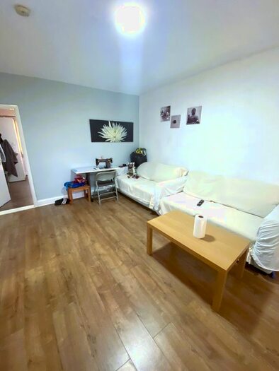 1 Bedroom Flat To Rent In Aldborough Road South, Ilford, IG3