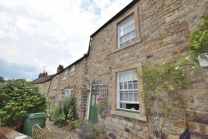 2 Bedroom Terraced House To Rent In Cornforth Hill, Richmond, DL10
