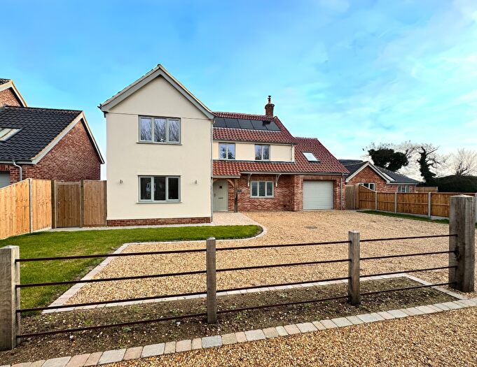 5 Bedroom Detached House For Sale In Hale Road, Ashill, IP25