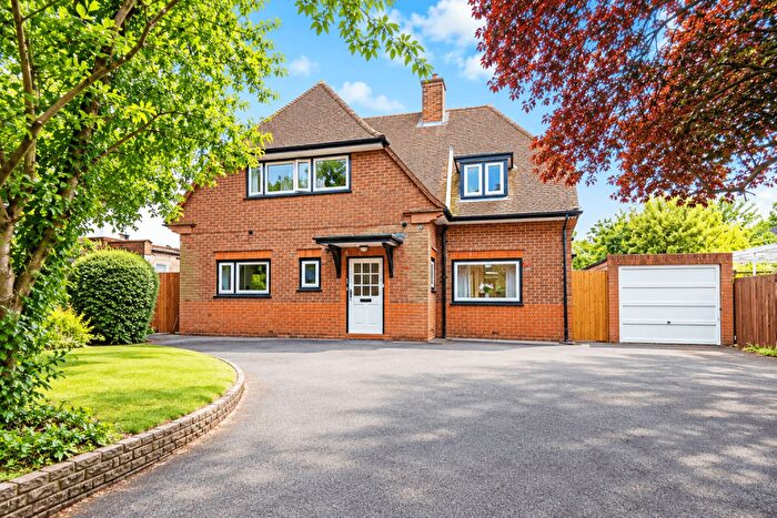 4 Bedroom Detached House For Sale In Mulgrave Road, Sutton, Sutton, SM2