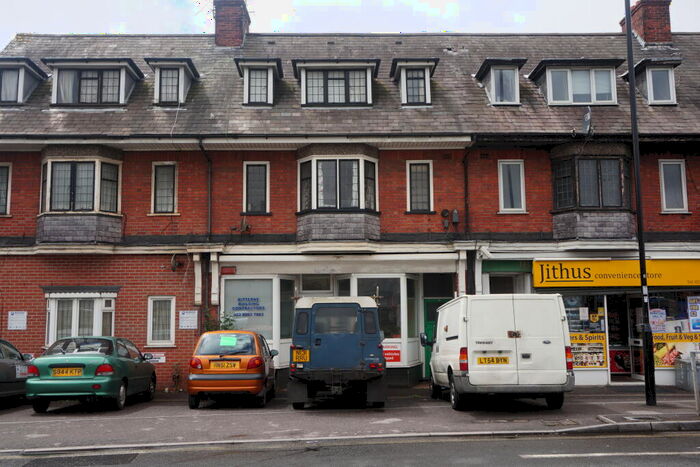 Studio To Rent In Athelstan Road Flat, SO19