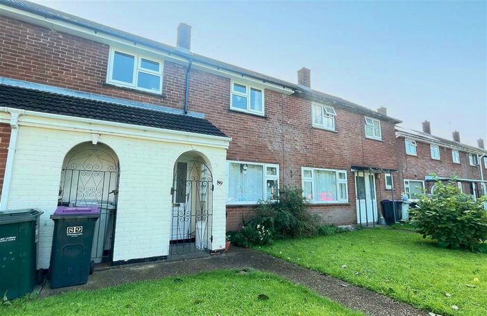 2 Bedroom Terraced House For Sale In Samphire Close, North Cotes, Grimsby, DN36