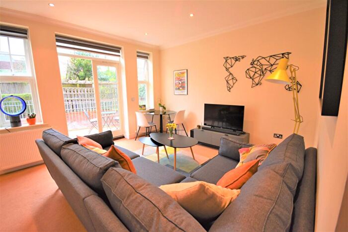 1 Bedroom Apartment To Rent In Hale Road, Farnham, Surrey, GU9