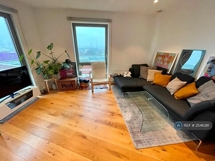 1 Bedroom Flat To Rent In Bywell Place, Canning Town, London, E16