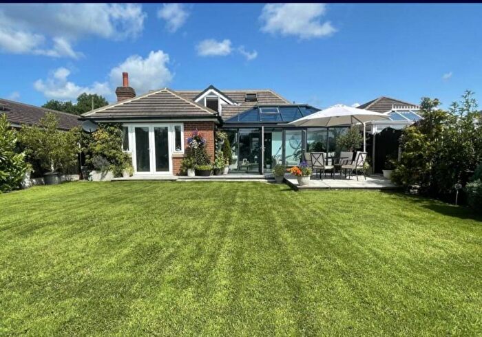 4 Bedroom Detached Bungalow For Sale In Green Lane West, Preston, PR4