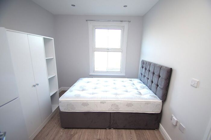 Property To Rent In Gladstone Road, Watford, WD17