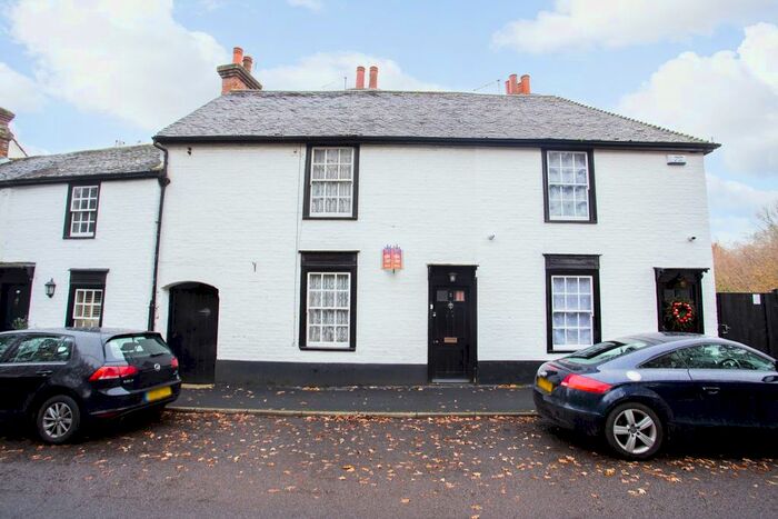 3 Bedroom Terraced House For Sale In Upper Harbledown, Canterbury, CT2