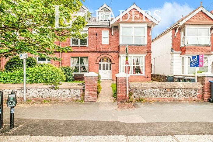 1 Bedroom Flat To Rent In Church Walk, Worthing, BN11