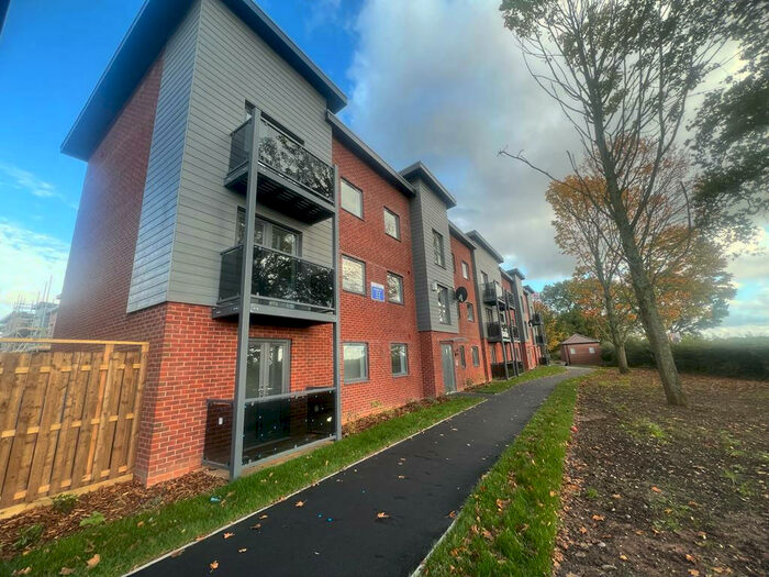 2 Bedroom Apartment To Rent In Newman Square, Shirley, B90