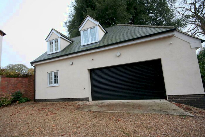 1 Bedroom Terraced House To Rent In Whaddon, Milton Keynes, Buckinghamshire, MK17