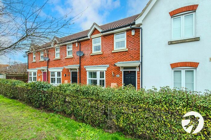 3 Bedroom Semi-Detached House To Rent In Harris Mews, Gillingham, Kent, ME7