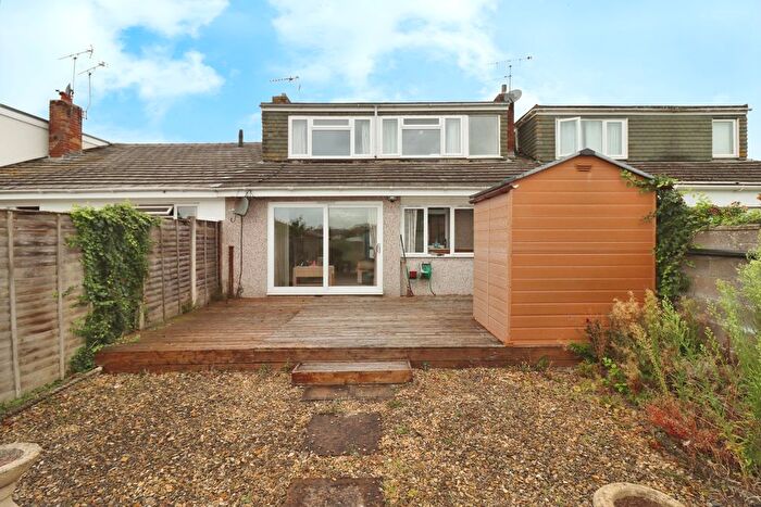3 Bedroom Bungalow For Sale In St. Andrews, Yate, Bristol, Gloucestershire, BS37