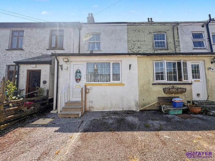 2 Bedroom Cottage For Sale In Chapel Villas, Lee Moor, PL7