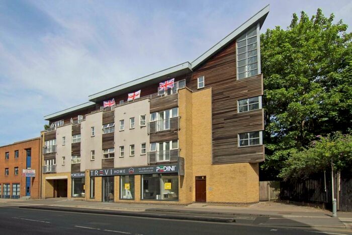 1 Bedroom Flat To Rent In London Road, Kingston Upon Thames, KT2
