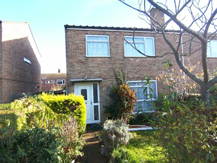 3 Bedroom Terraced House To Rent In St. Marys Avenue, Hailsham, BN27