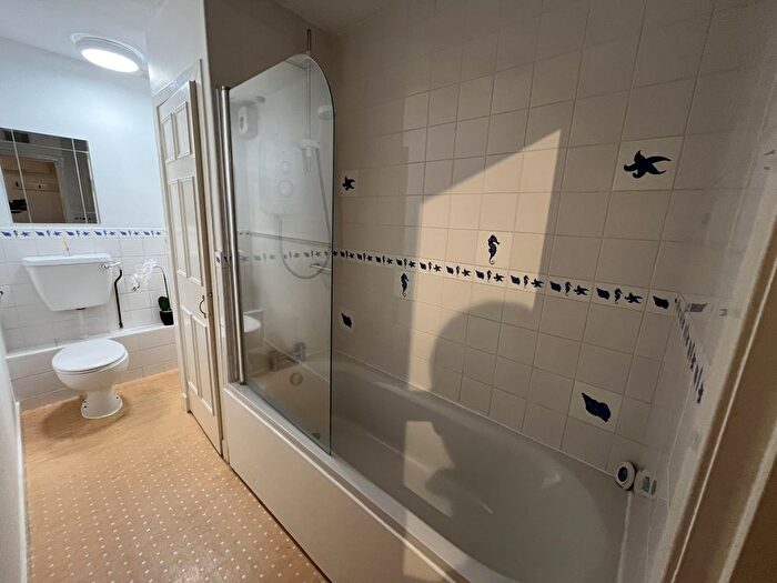 1 Bedroom Flat To Rent In Claremont Street, Aberdeen, AB10