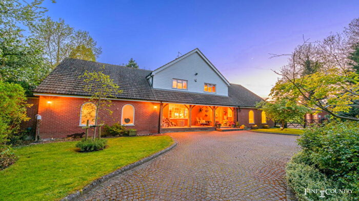 5 Bedroom Detached House For Sale In Greatford, PE9