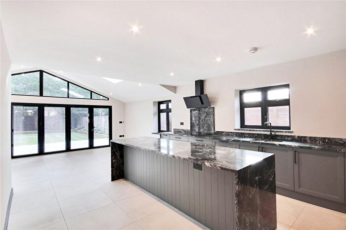 4 Bedroom Detached House For Sale In Park Lane, Kemsing, Sevenoaks, Kent, TN15