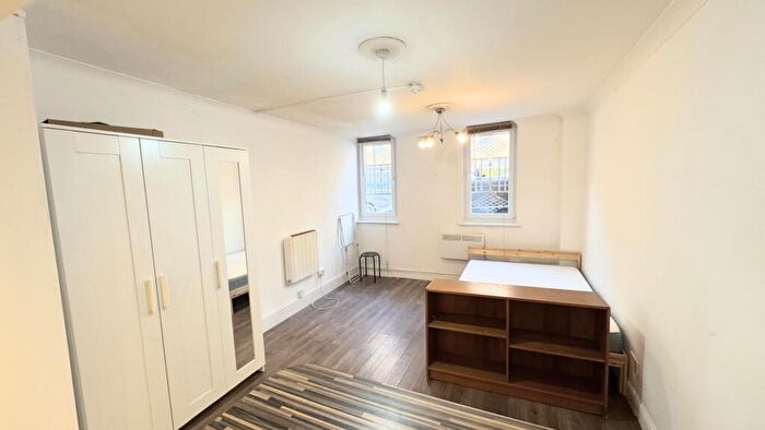 Studio To Rent In Benwell Road, Holloway Road, N7