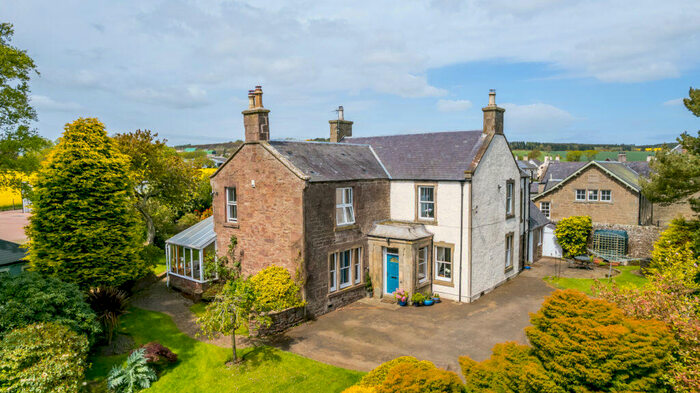 4 Bedroom Detached Villa For Sale In The Old Manse, Pitairlie Road, DD5